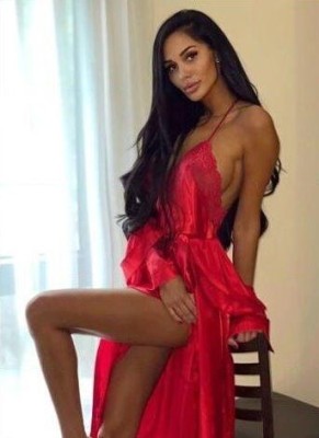 Проститутка Лессия